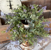 Lavender Flower Pillar Candle Ring