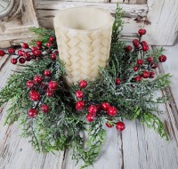 Frosted Scarlet Berry Christmas Winter Pillar Candle Ring